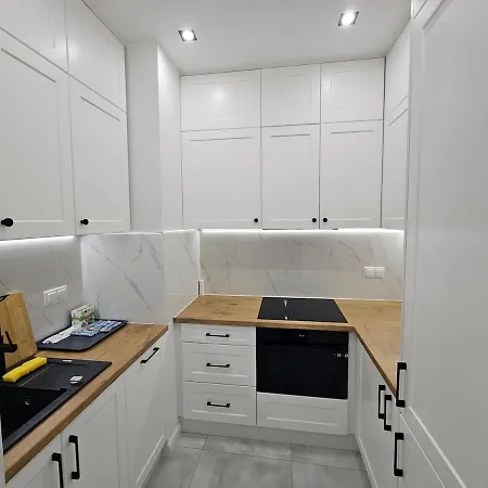 Kasprzaka 29-1809 - Extra View *