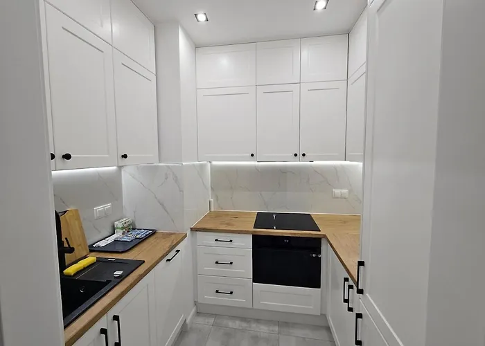 Kasprzaka 29-1809 - Extra View *